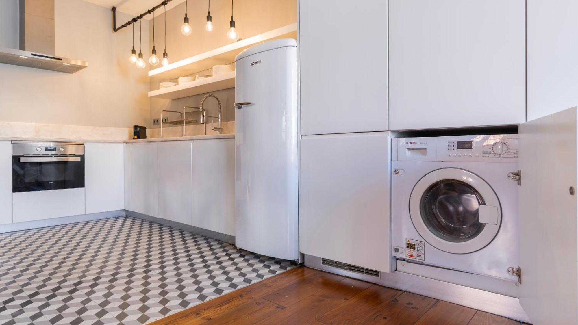 Lejlighed Charming 3bdr Duplex In Center By Lovelystay *